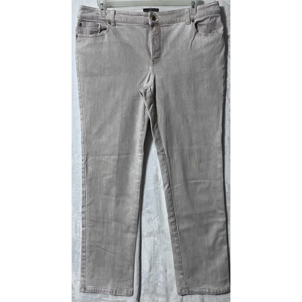 Chico’s So Slimming Beige Stretch Straight Jeans Size 3 (L 16) Regular